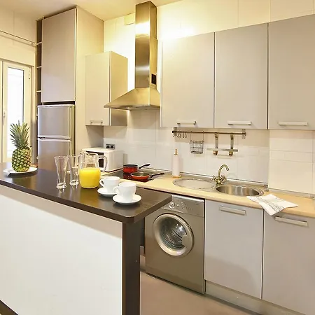 Apartamentos El Tiempo Madrid Extérieur photo