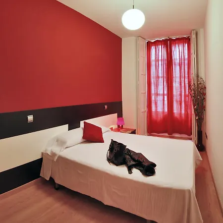 Apartamentos El Tiempo Madrid Extérieur photo